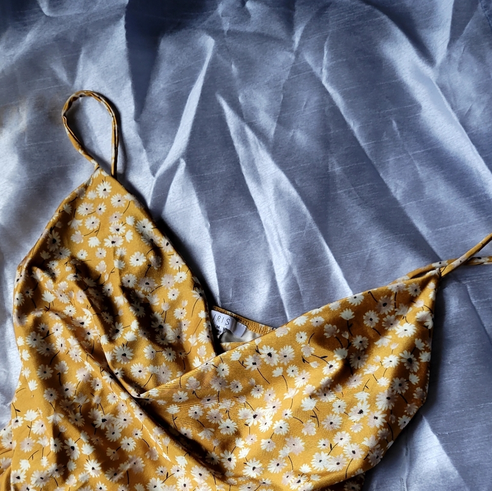 Dress - Picture 3 of 5